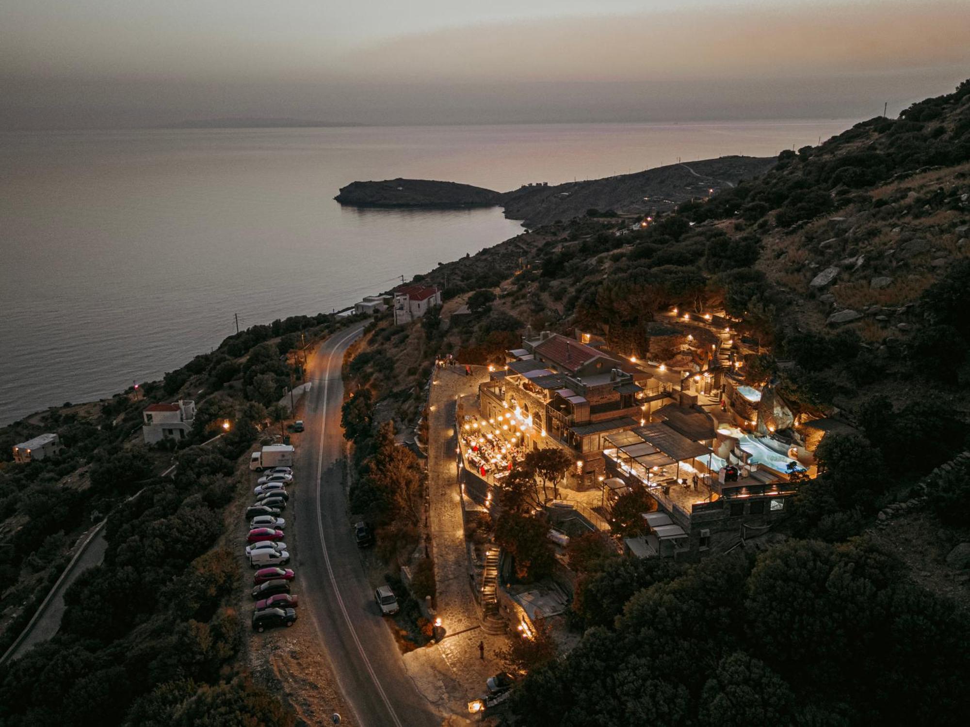 אפרטהוטל Agia Eleousa Aegean Castle Andros - Adults Only מראה חיצוני תמונה