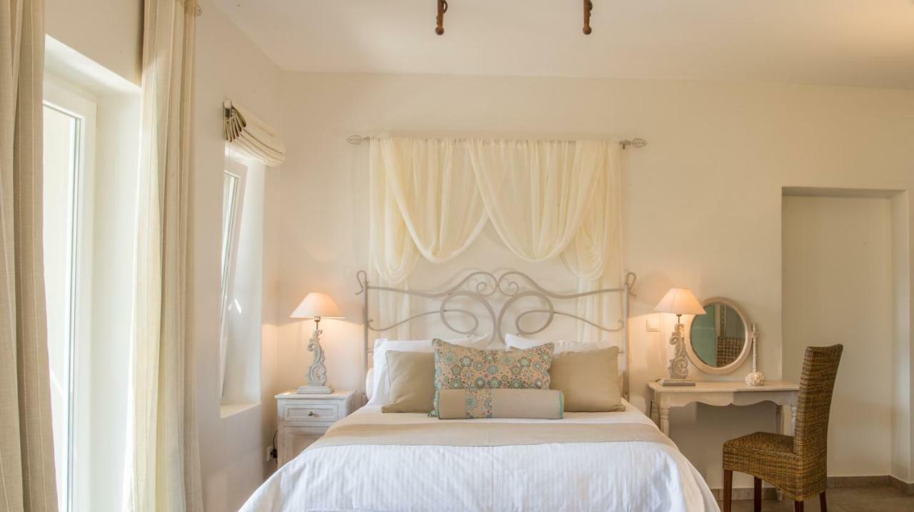 אפרטהוטל Agia Eleousa Aegean Castle Andros - Adults Only מראה חיצוני תמונה